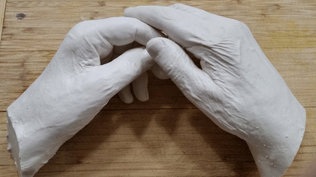 GESTURES HAND MOLD**